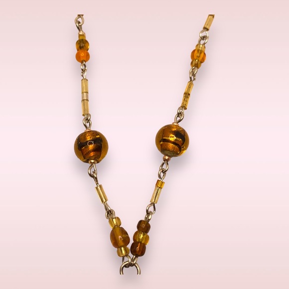 Handmade glass earring and necklace set - Picture 6 of 8